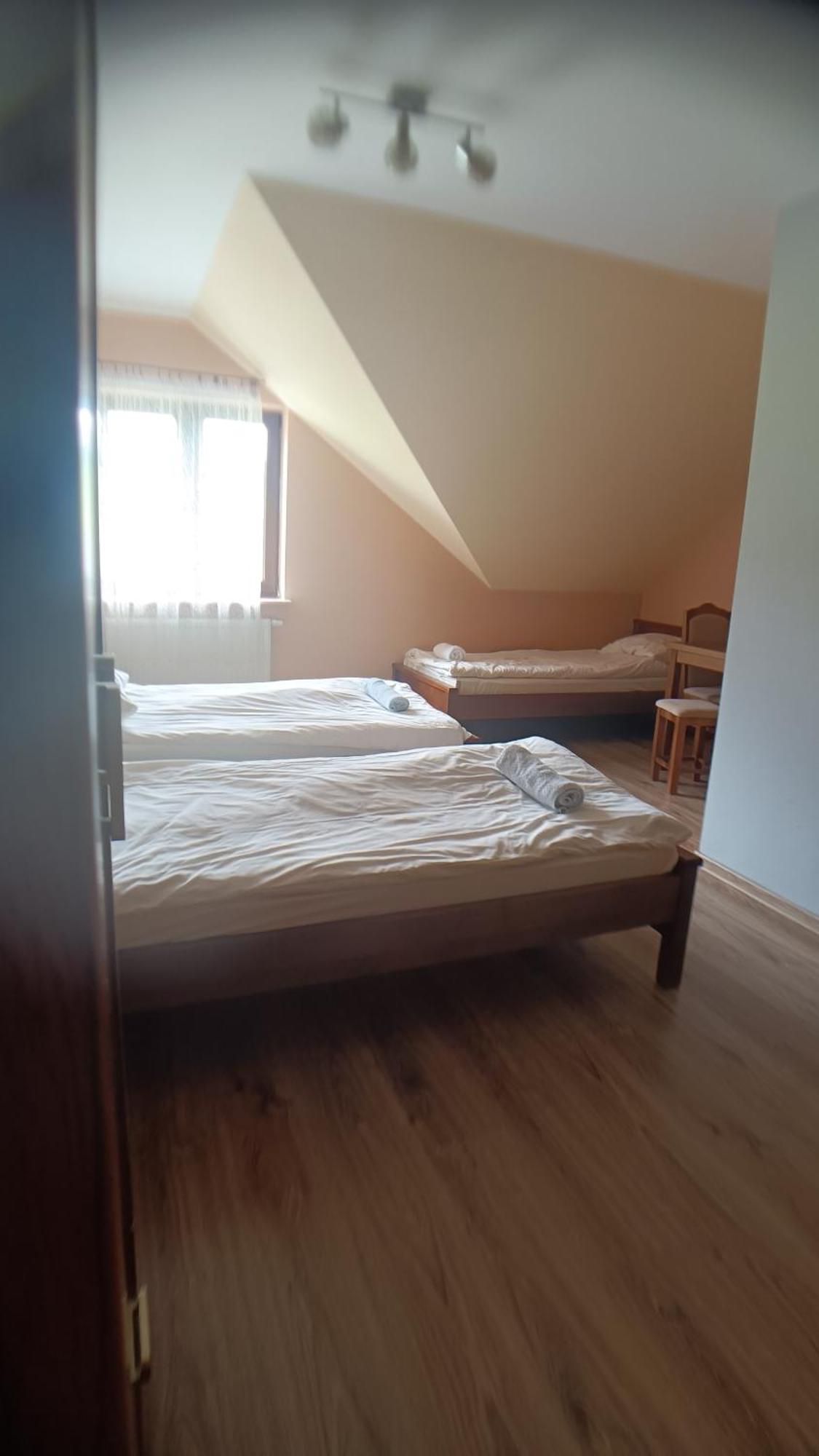 Gosciniec Na Stoku Pokoje 2,3,4 Osobowe, Cisza, Spokoj, Widok Na Stok Narciarski, Lasy, Laki Bobliwo 외부 사진
